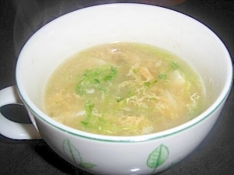 豆苗とお豆腐の中華風スープ